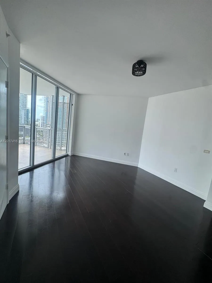 350 S Miami Ave # 2010, Miami FL 33130