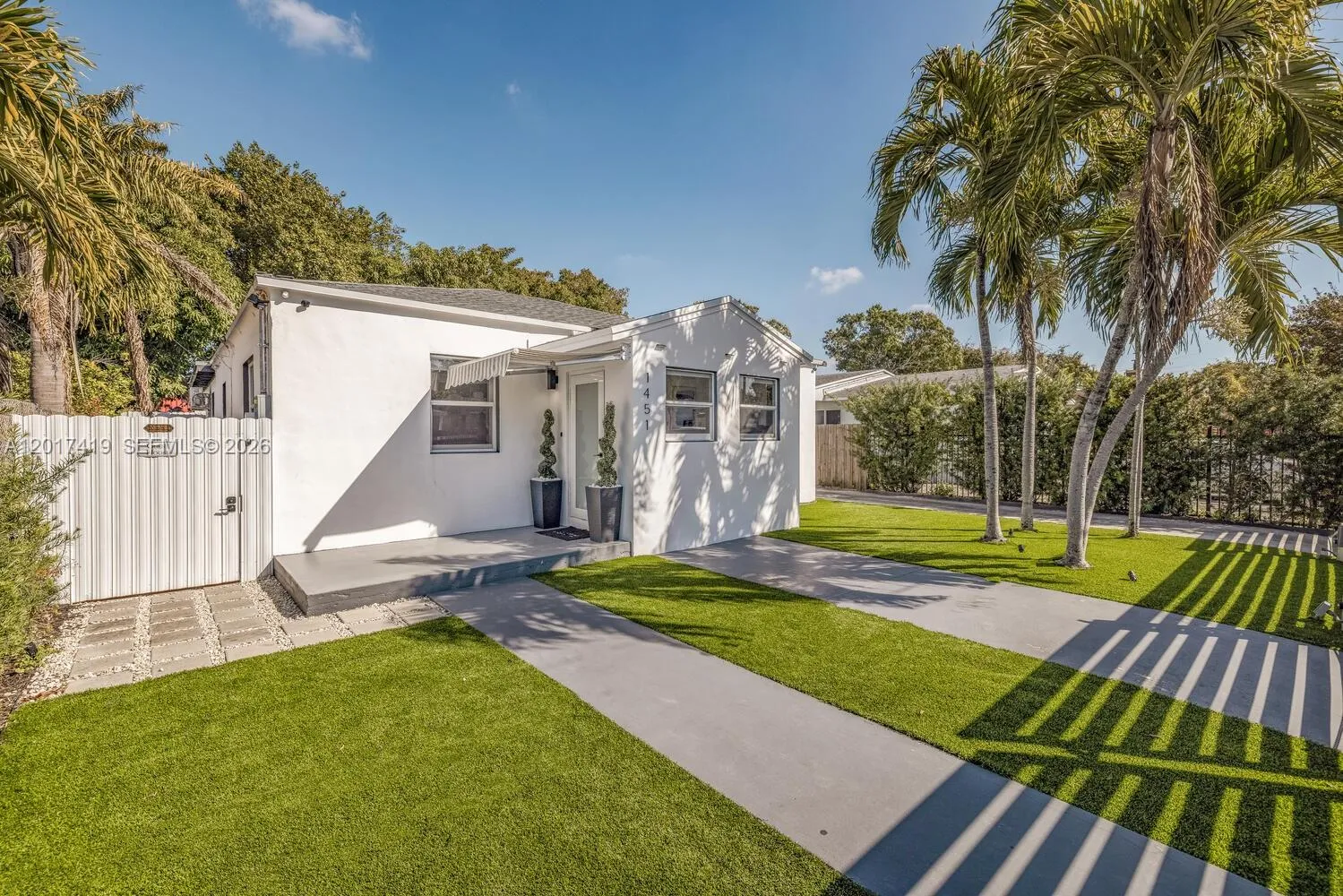 1451 NW 31st St, Miami FL 33142