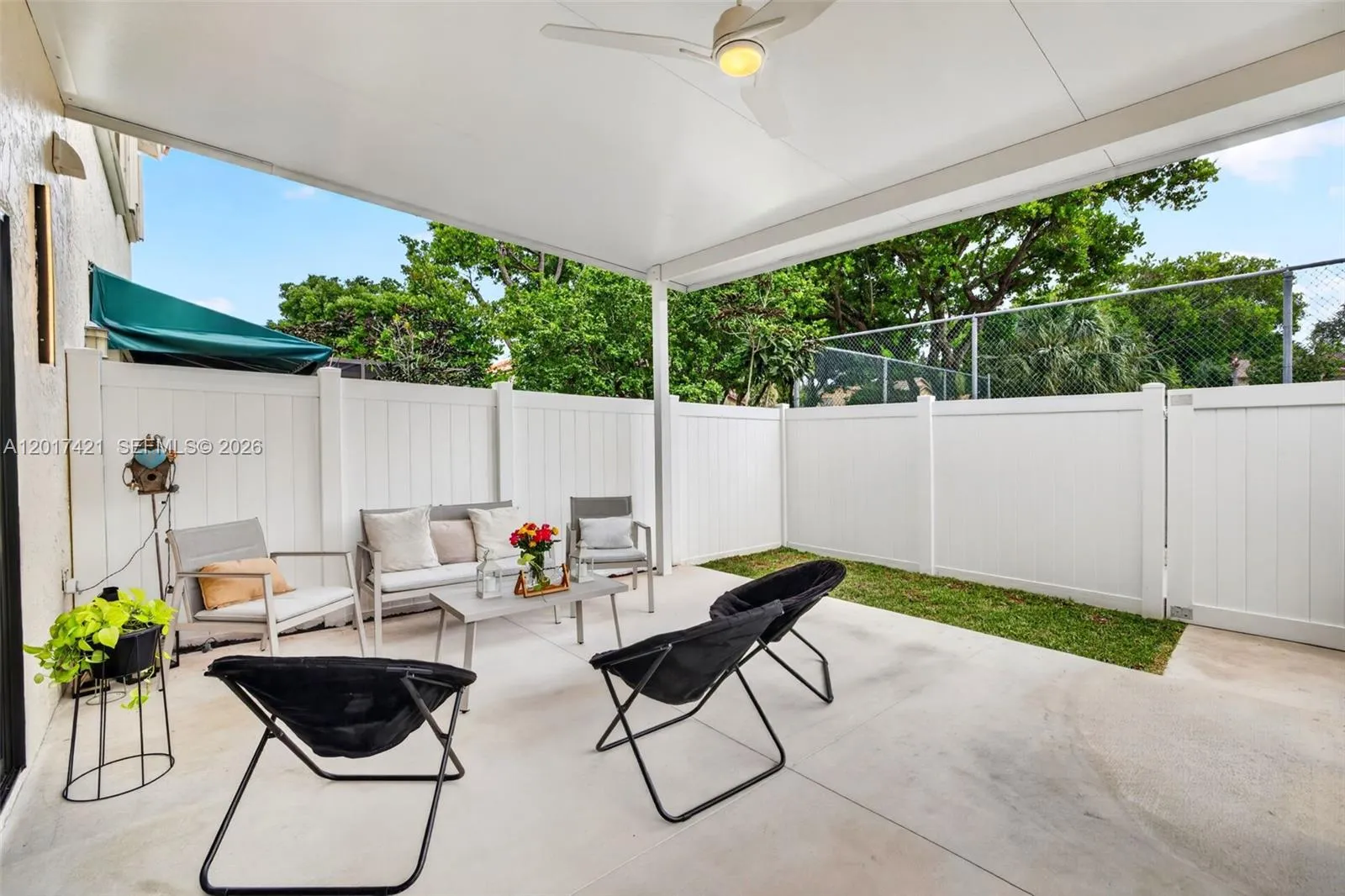 3848 Atlanta St, Hollywood FL 33021