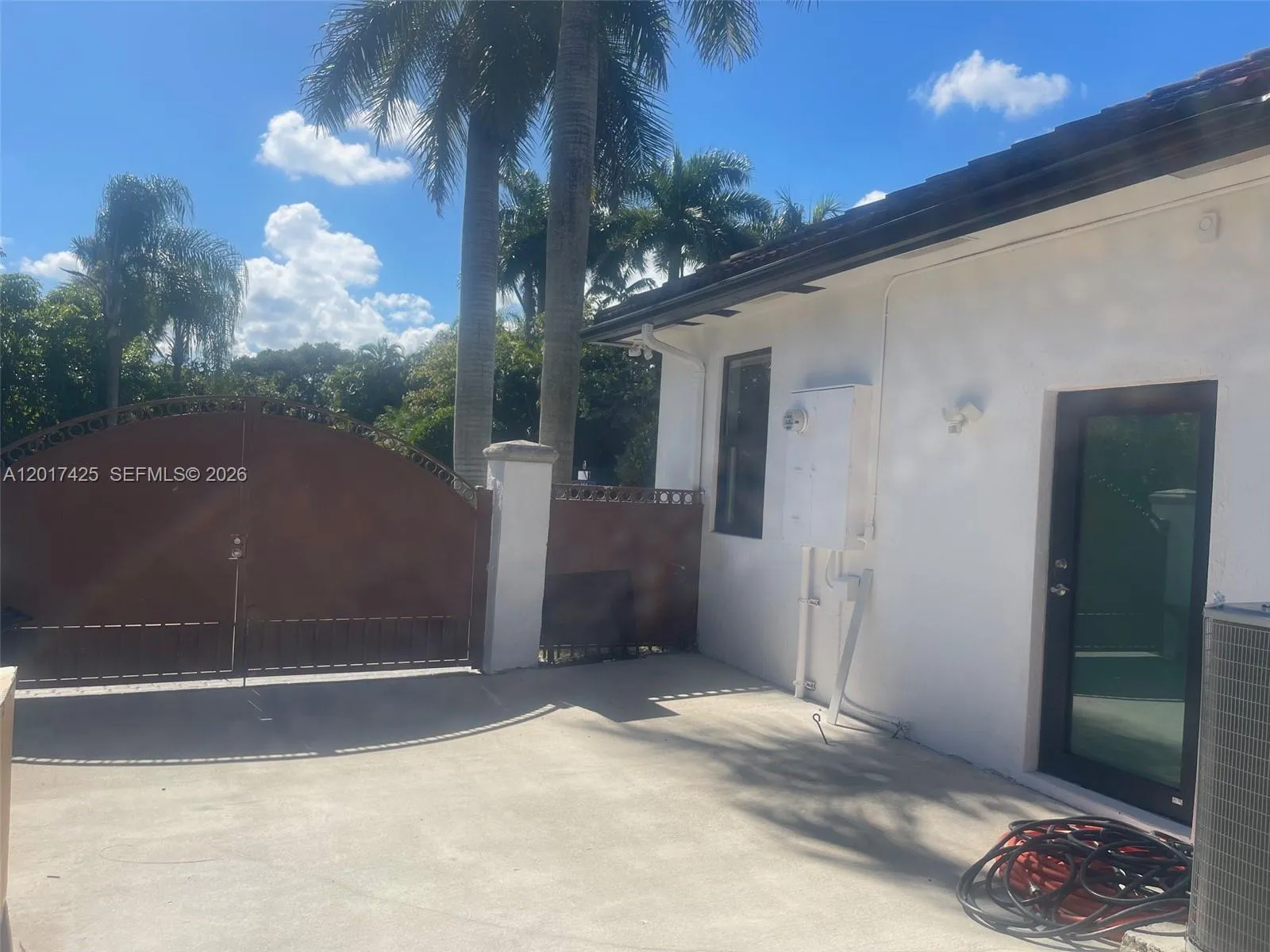 8775 SW 164th St # 1, Palmetto Bay FL 33157