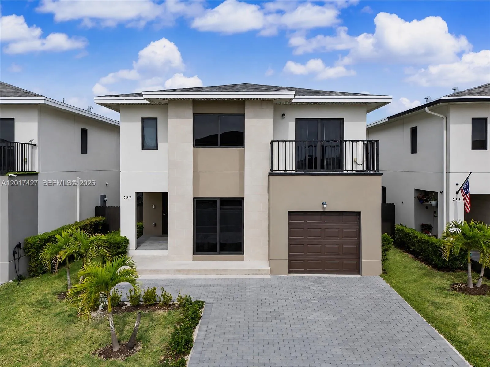 5 bedroom 4 bath for sale at 227 NW 13th Pl, Florida City FL 33034
