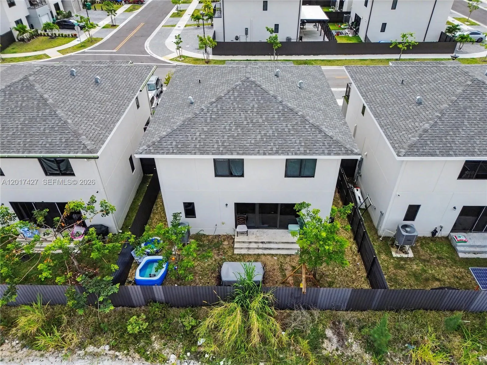 227 NW 13th Pl, Florida City FL 33034