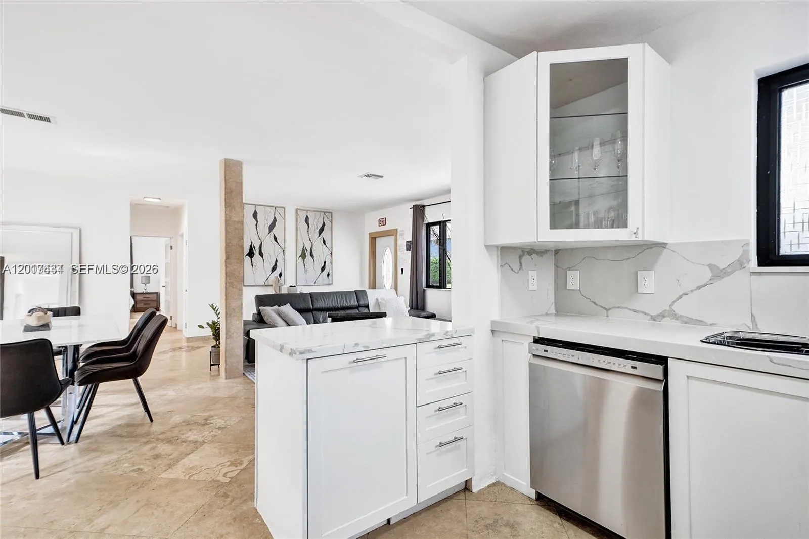 707 N 13 AVENUE, Hollywood FL 33019