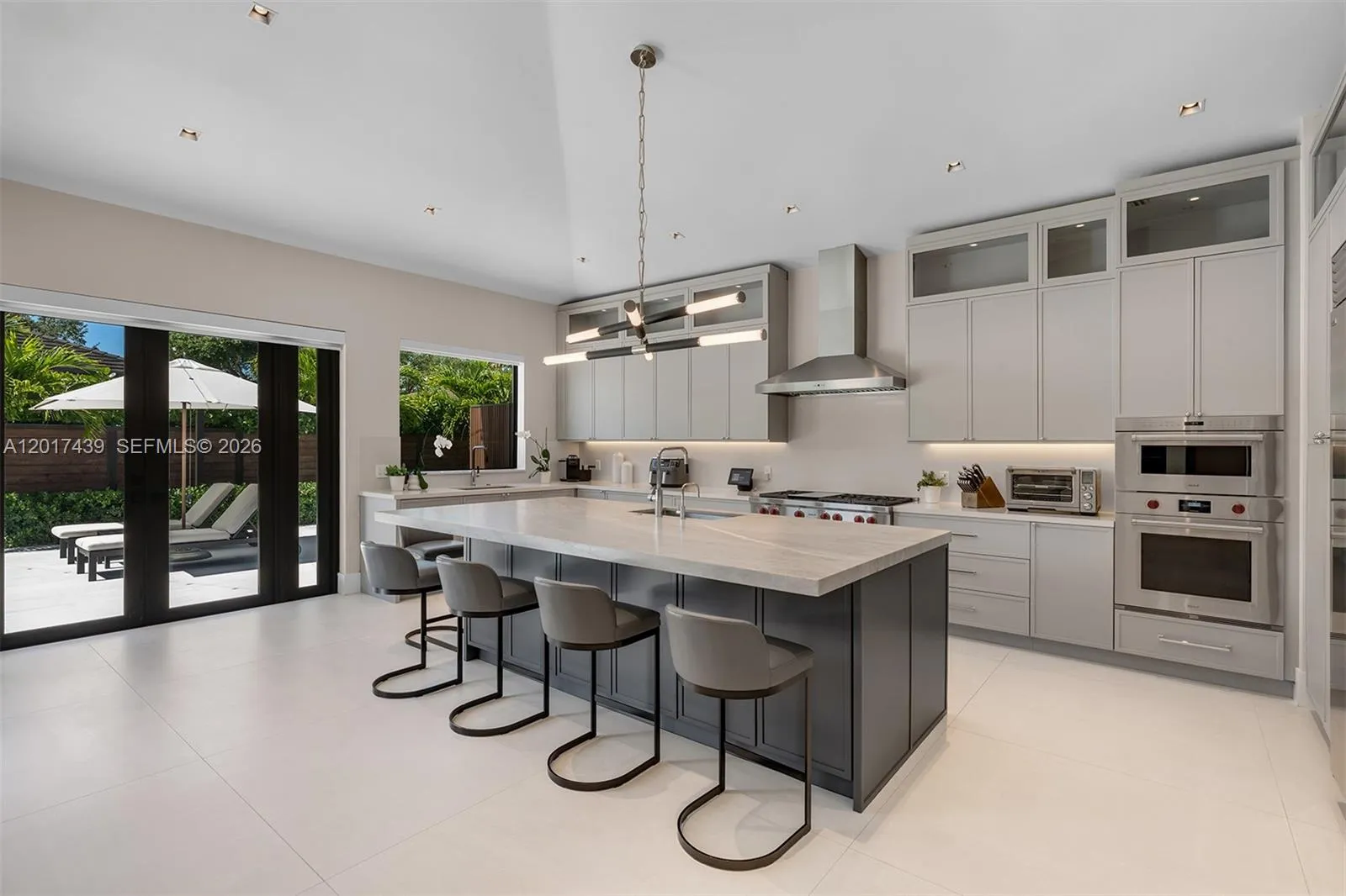 10040 SW 124th St, Miami FL 33176