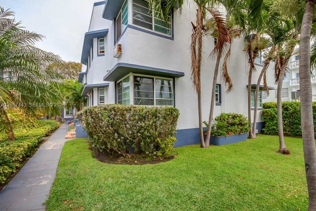 1005 Pennsylvania Ave # 10, Miami Beach FL 33139