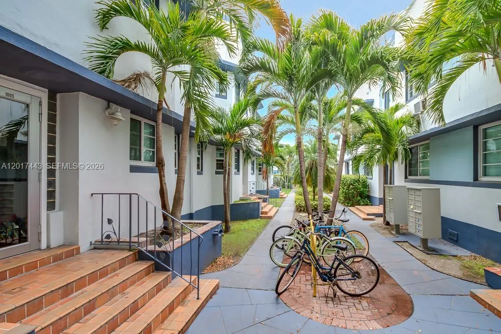 1005 Pennsylvania Ave # 10, Miami Beach FL 33139