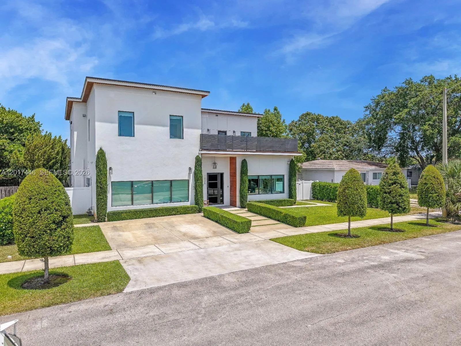 1025 NE 170th Ter, Miami FL 33162
