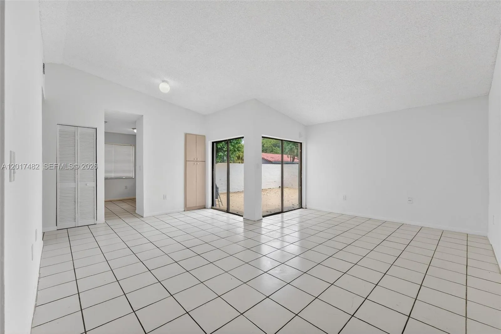7925 SW 153rd Ct, Miami FL 33193