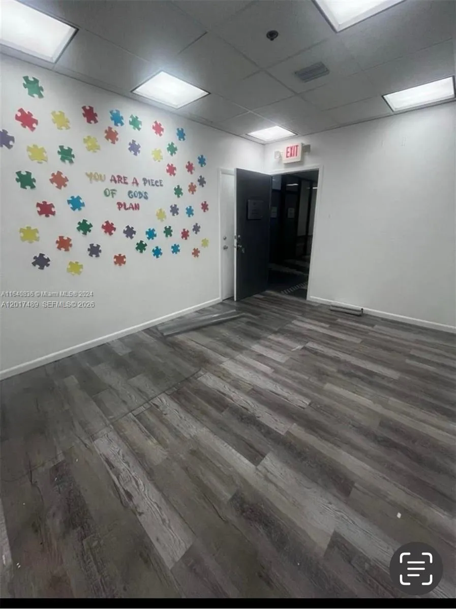 900 W 49th St Suite520, Hialeah FL 33012