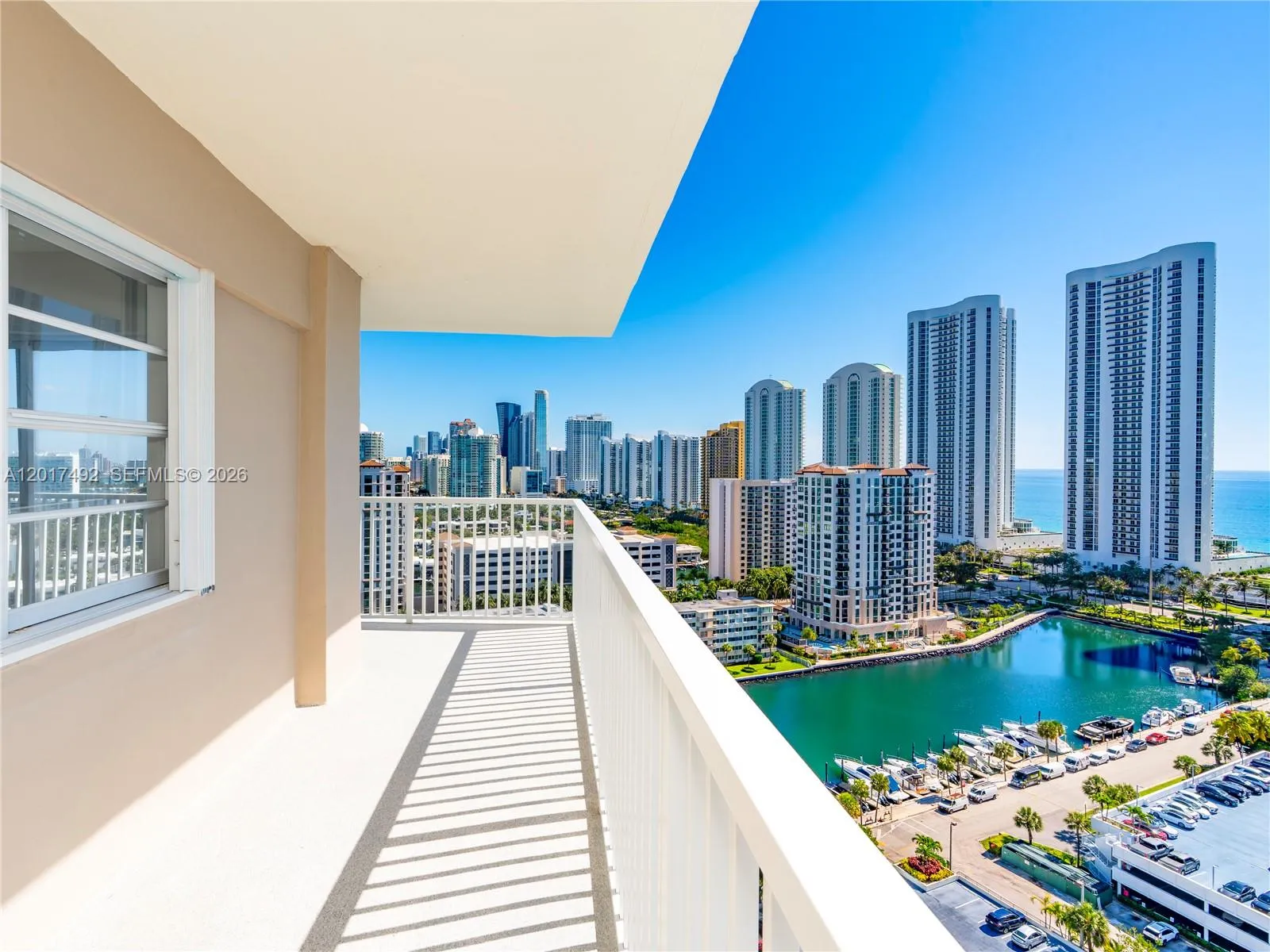300 Bayview Dr # 2115, Sunny Isles Beach FL 33160