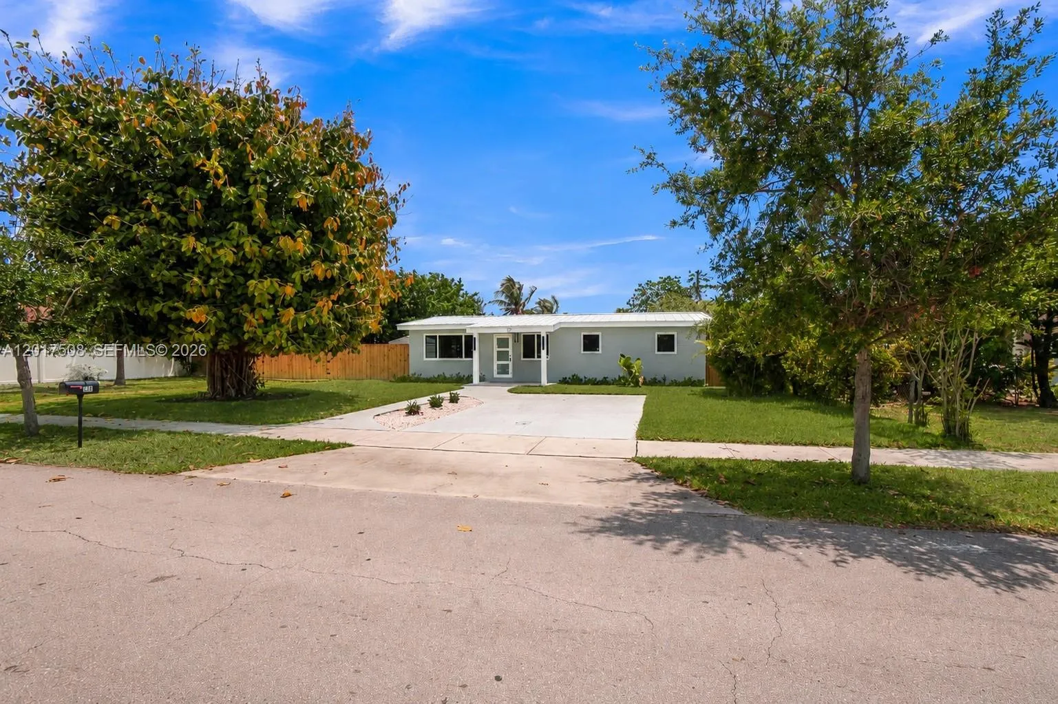 139 NW 12th Ave, Delray Beach FL 33444