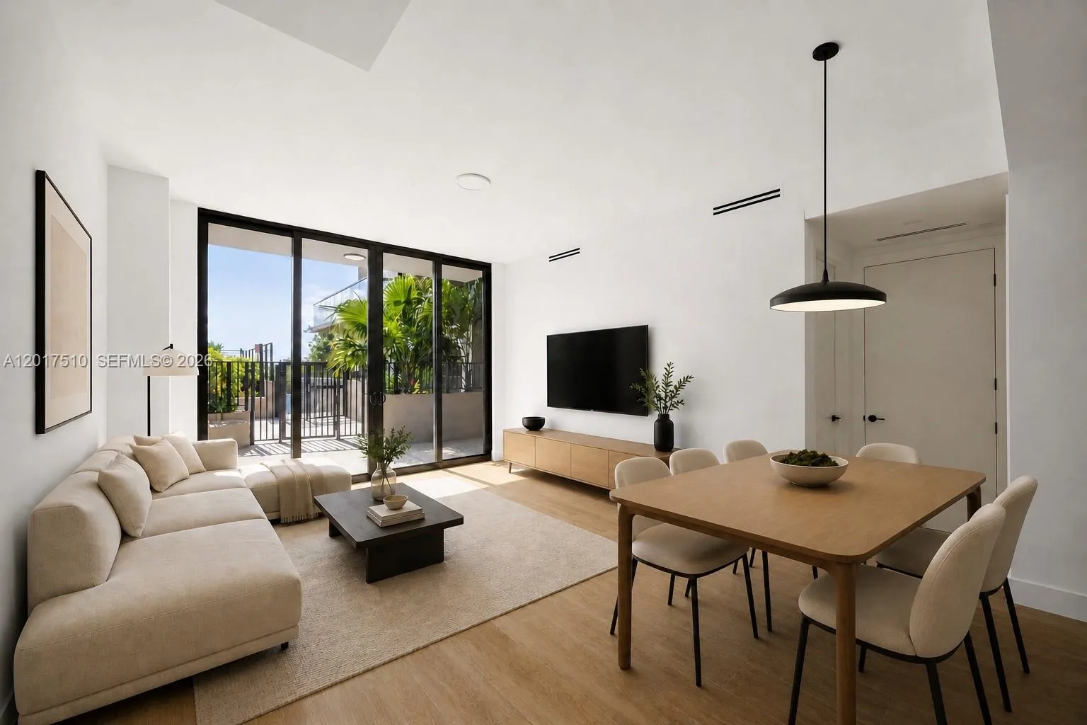 3034 Oak Ave # 203, Coconut Grove FL 33133