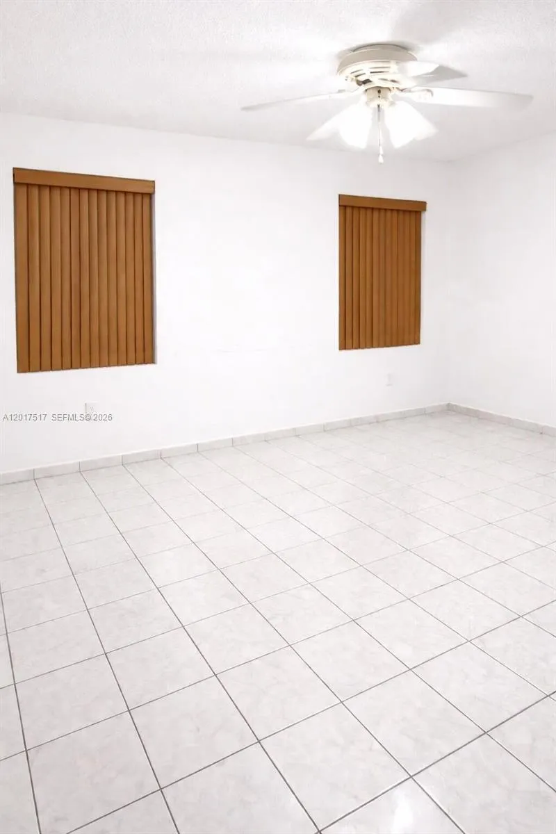 538 E 13th St, Hialeah FL 33010