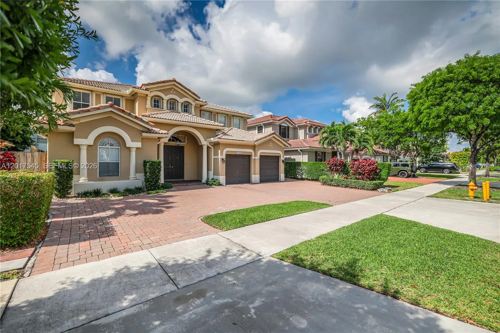 11942 SW 126th Ln, Miami FL 33186