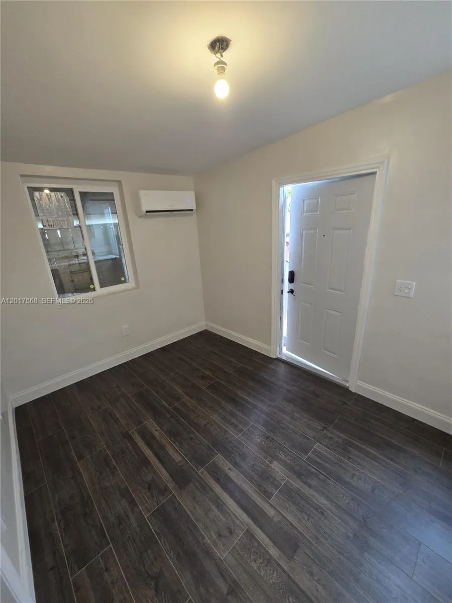 6221 SW 2nd St # 1, Miami FL 33144