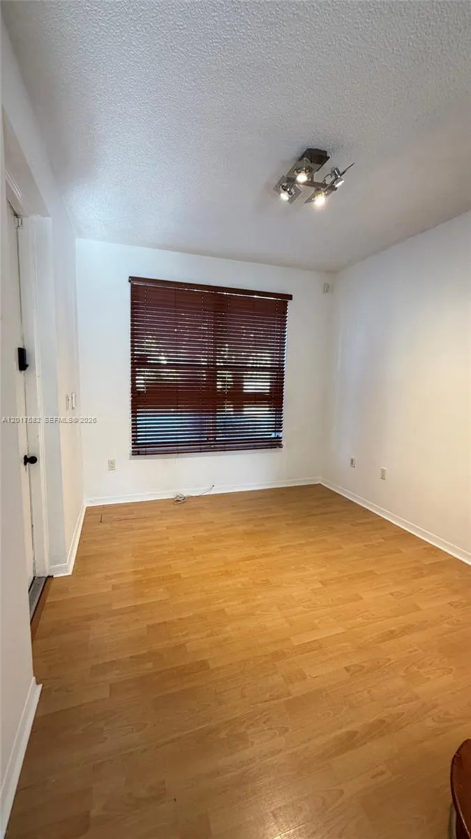 8735 SW 152nd Ave # 292, Miami FL 33193