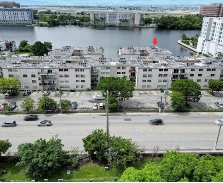 5501 NW 7th St # E412, Miami FL 33126