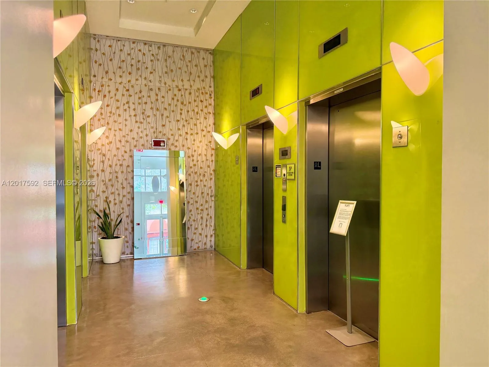 133 NE 2nd Ave # 3501, Miami FL 33132