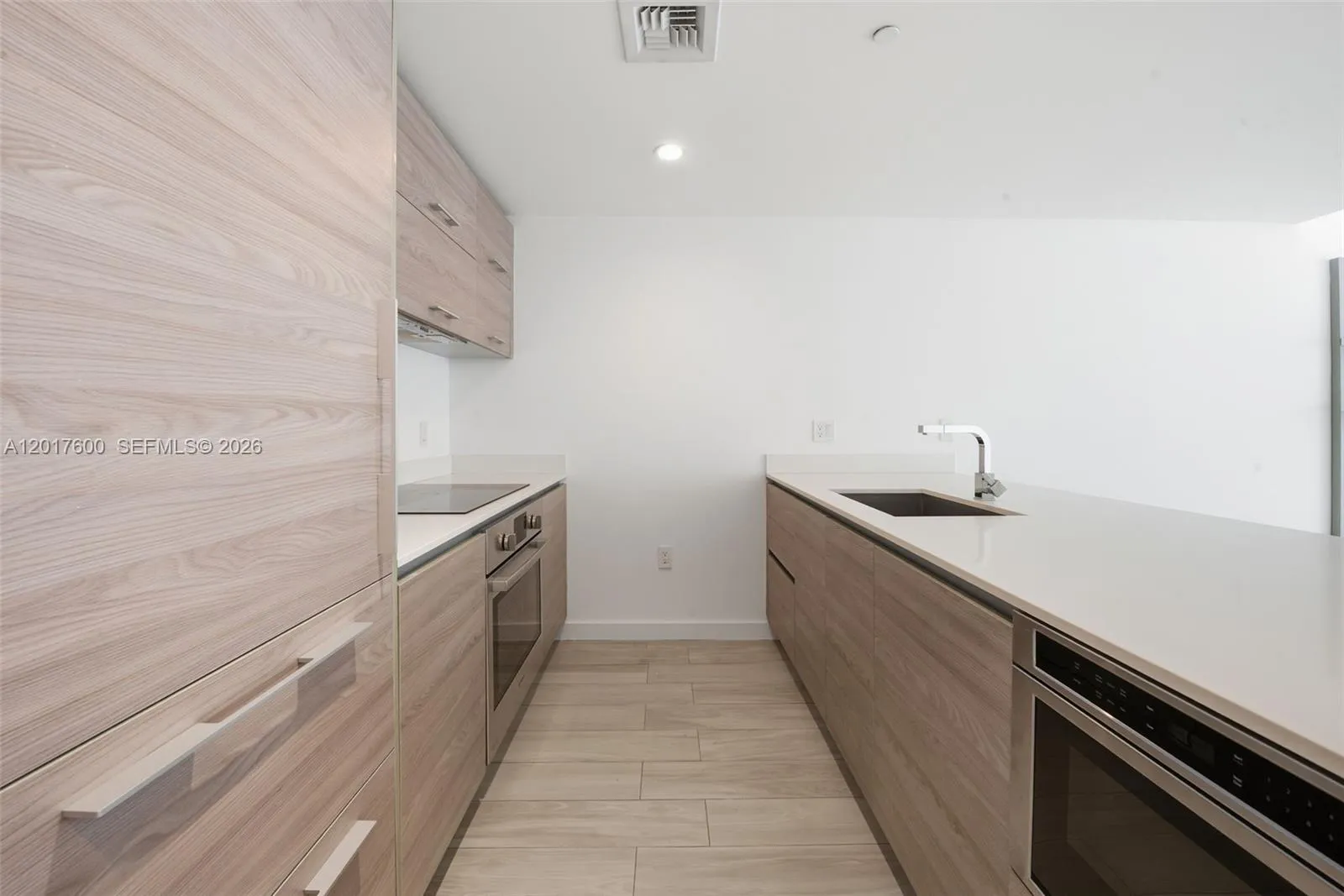 1300 S Miami Ave # 1411, Miami FL 33130
