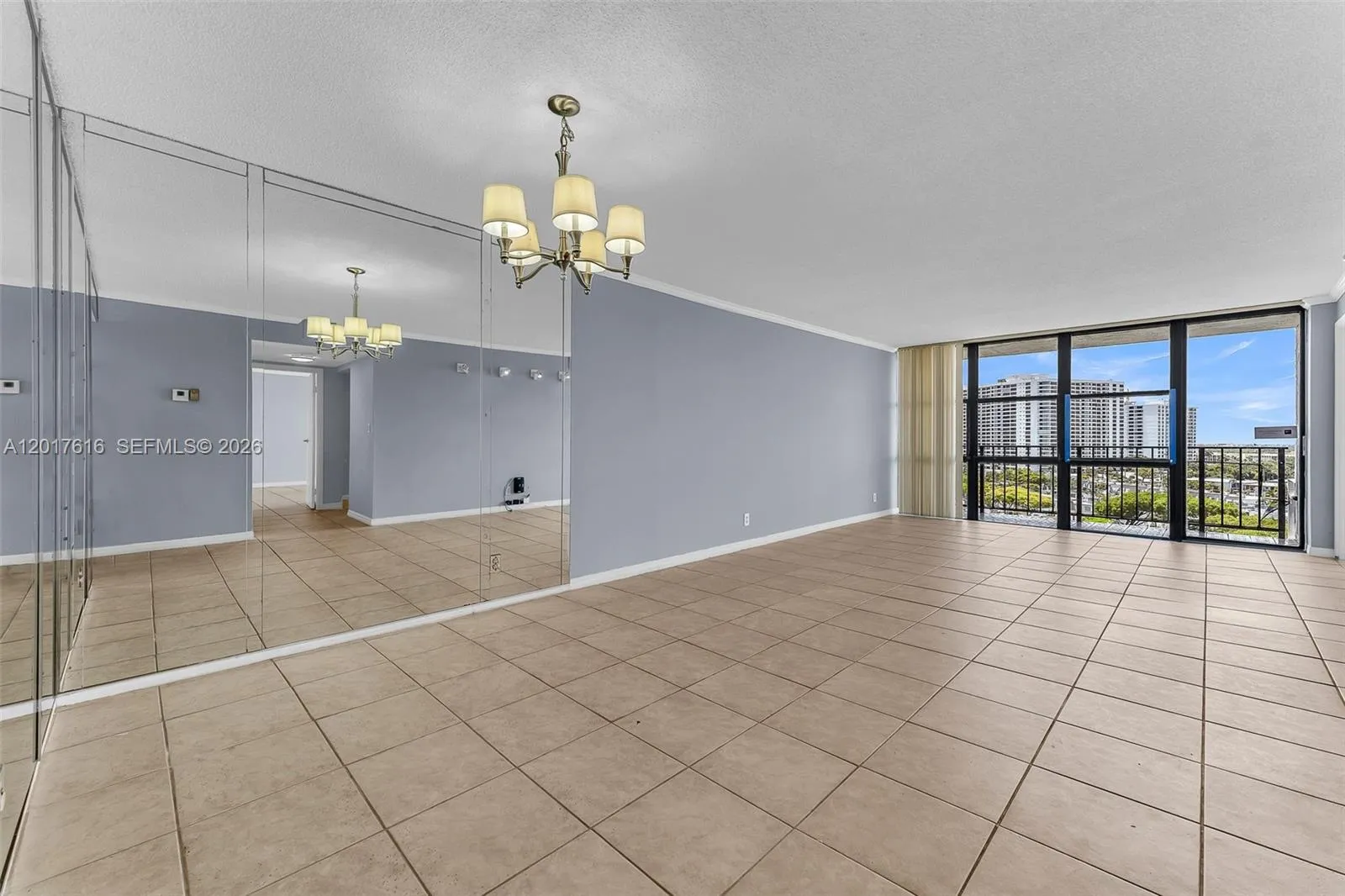 800 Parkview Dr # 1007, Hallandale Beach FL 33009