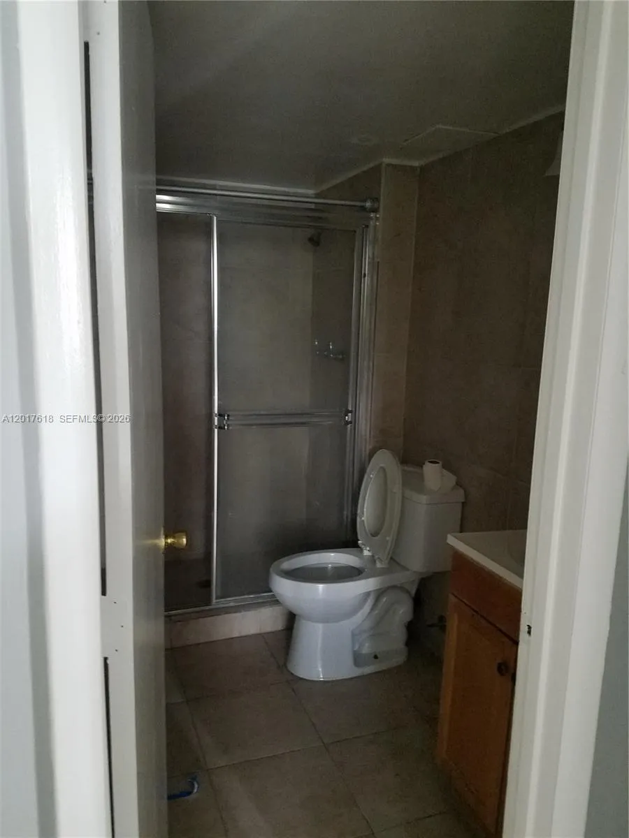 16851 NE 23rd Ave # B301, North Miami Beach FL 33160