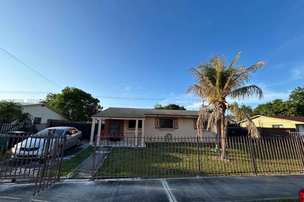 12051 SW 178th Ter, Miami FL 33177