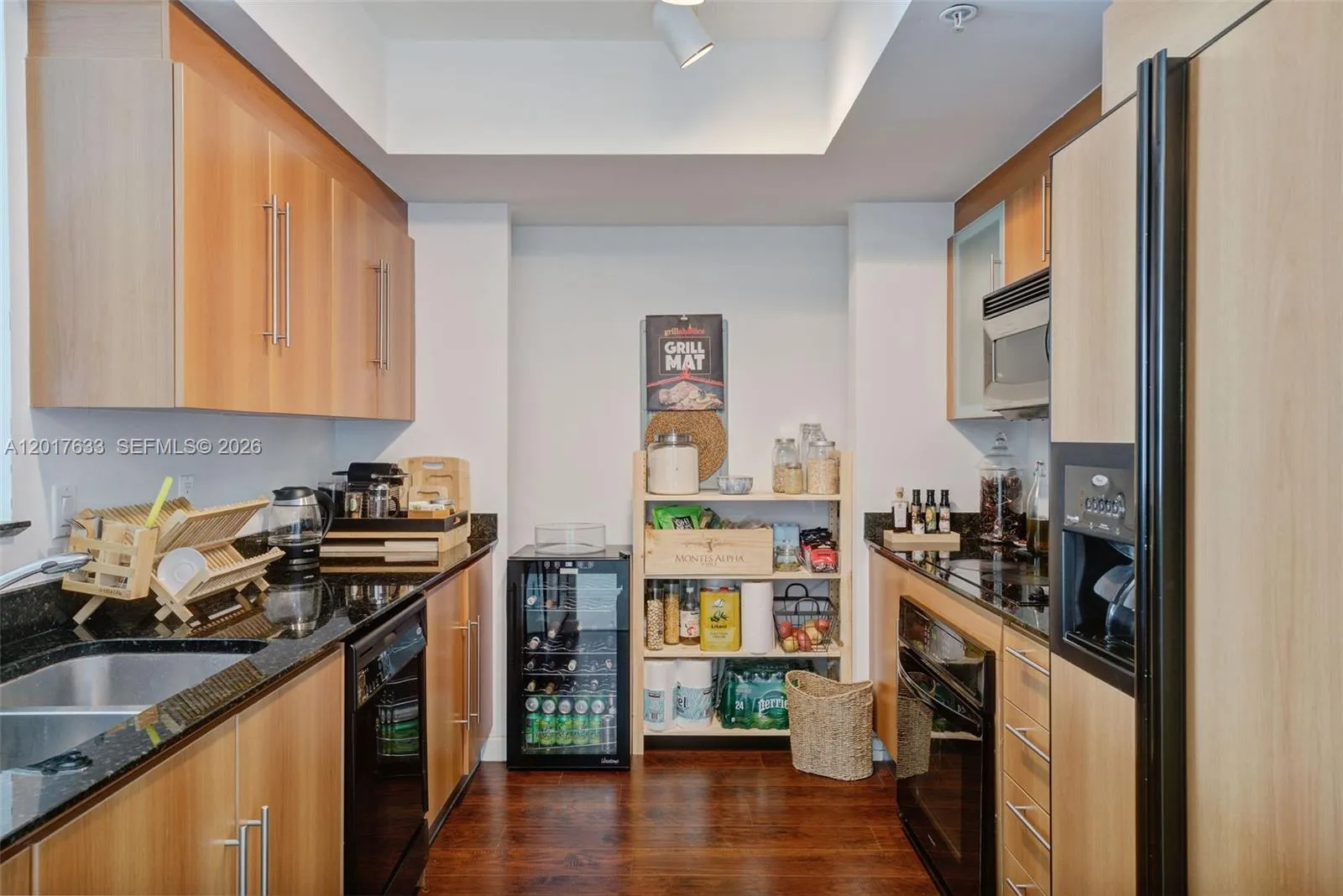335 S Biscayne Blvd # 4205, Miami FL 33131