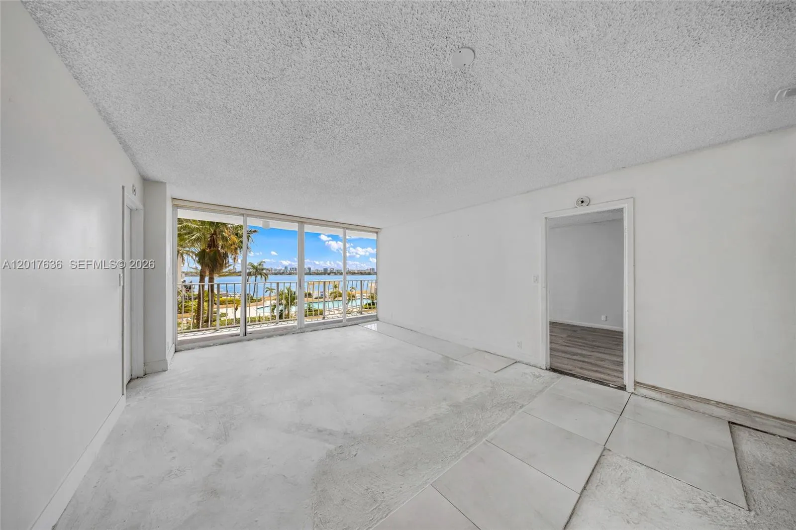 7601 E Treasure Dr # 609, North Bay Village FL 33141