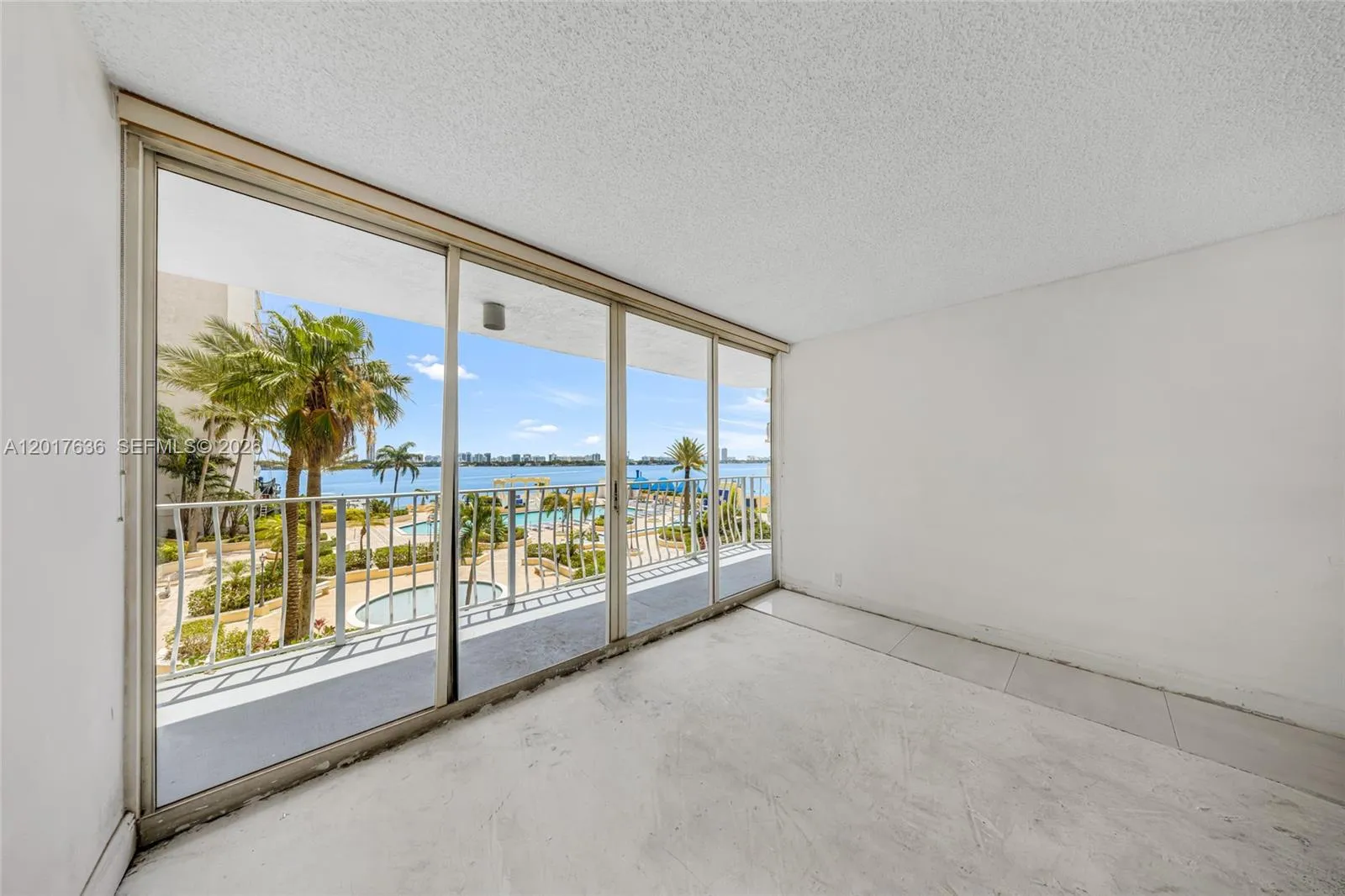 7601 E Treasure Dr # 609, North Bay Village FL 33141