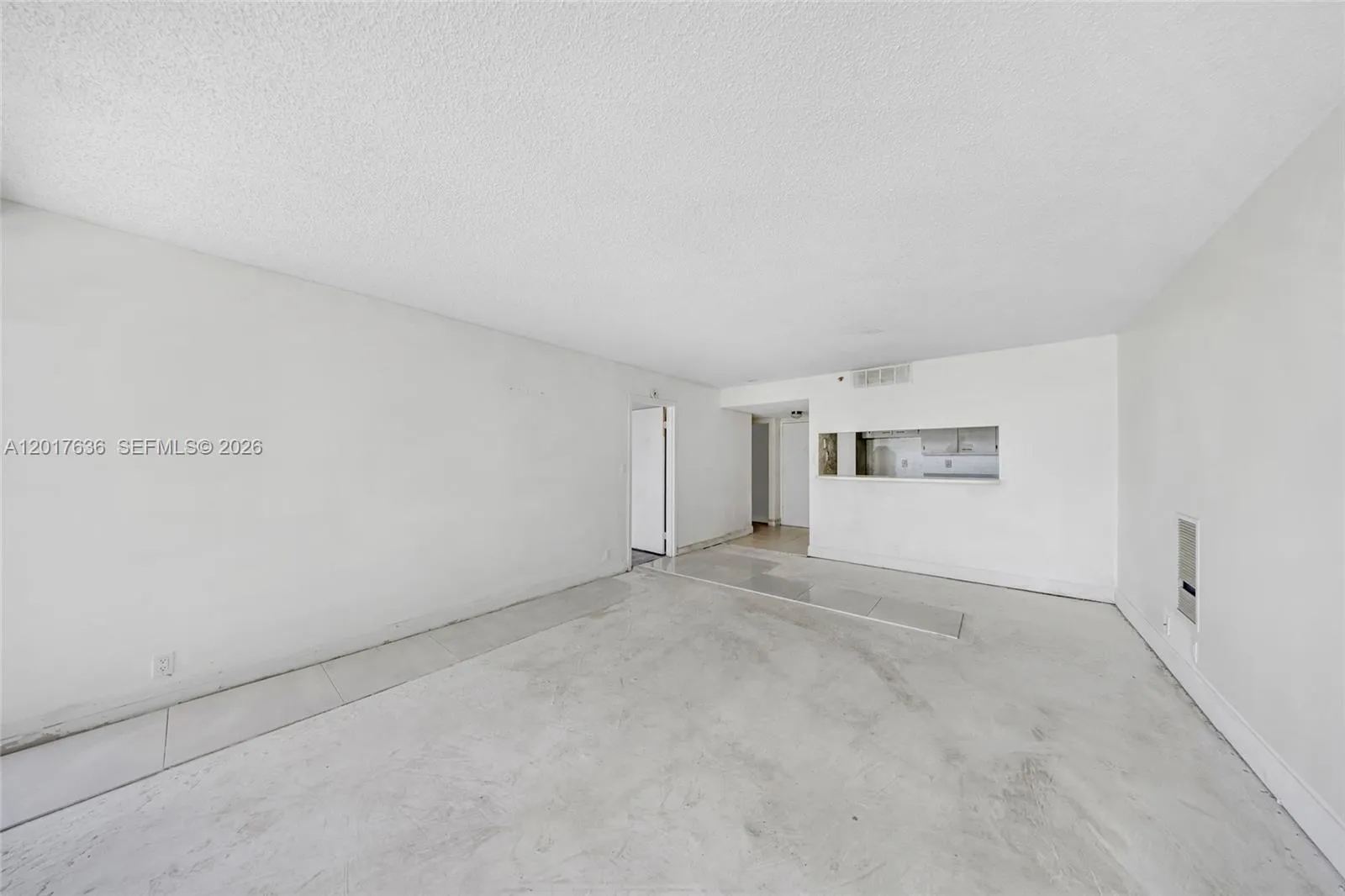 7601 E Treasure Dr # 609, North Bay Village FL 33141