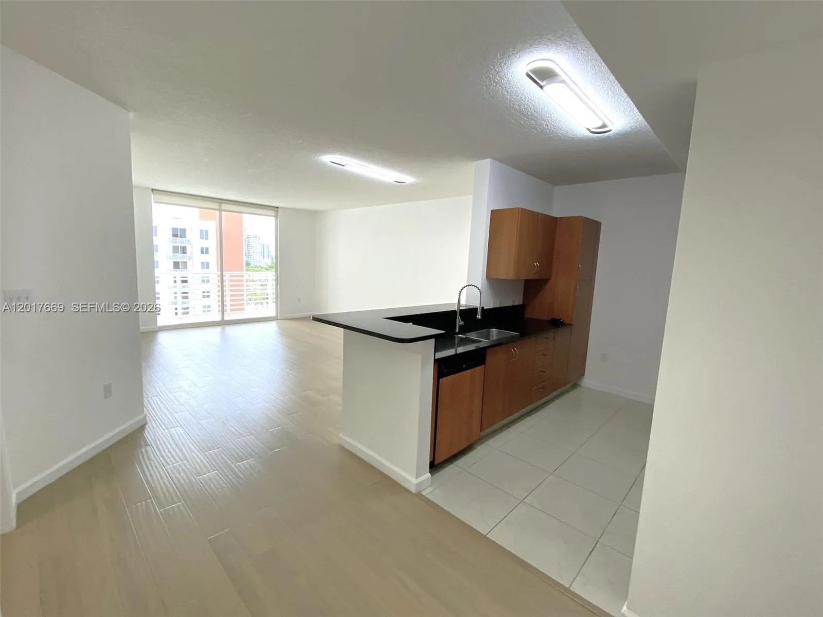 18800 NE 29th Ave # 1028, Aventura FL 33180