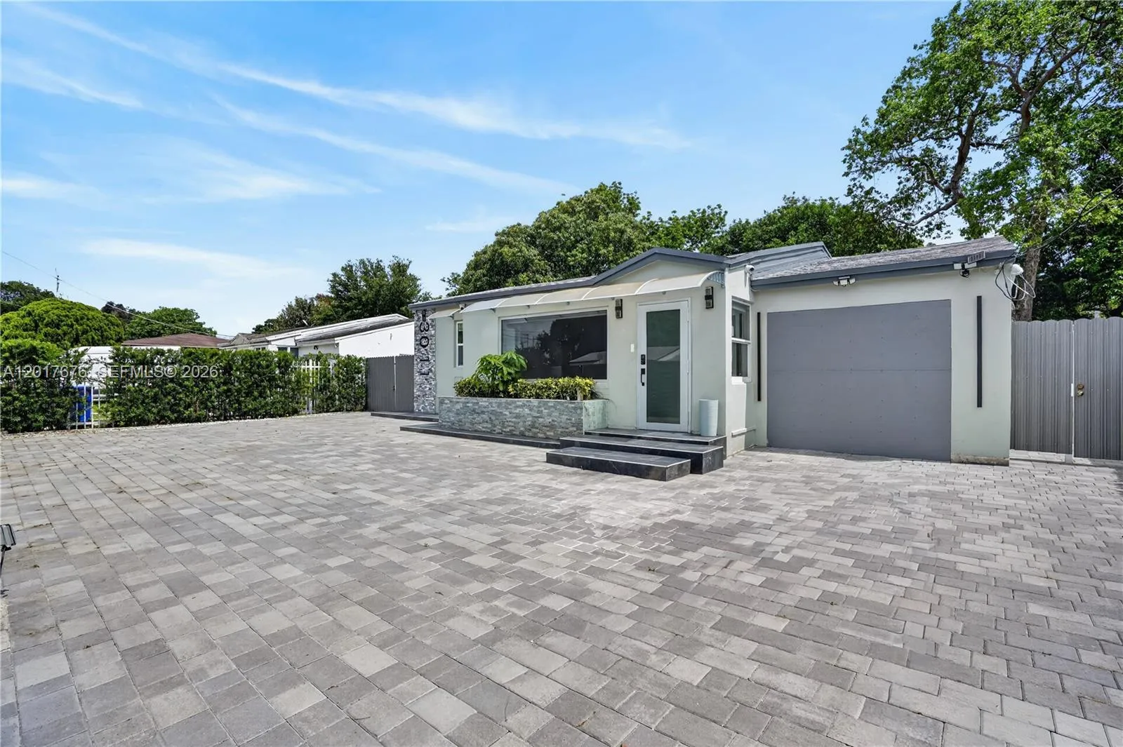 1130 NW 57th St, Miami FL 33127