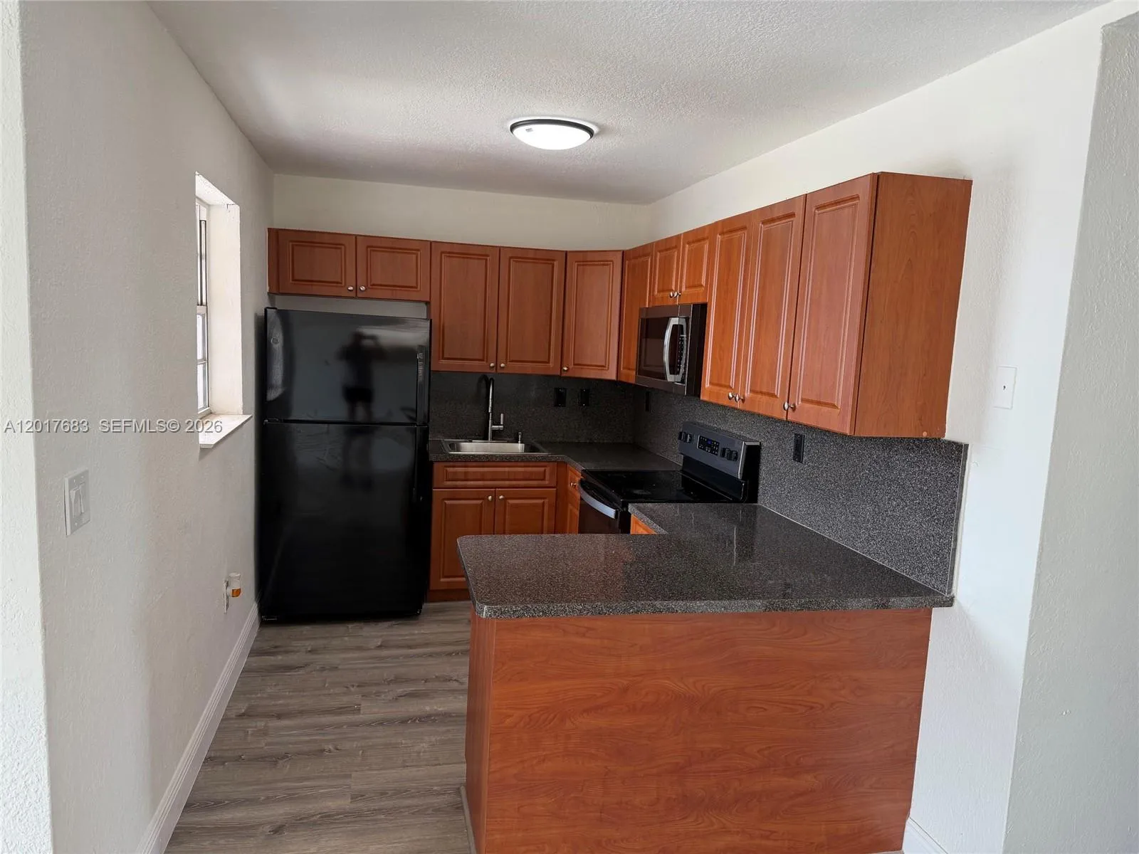 10810 SW 4th St # 4, Sweetwater FL 33174