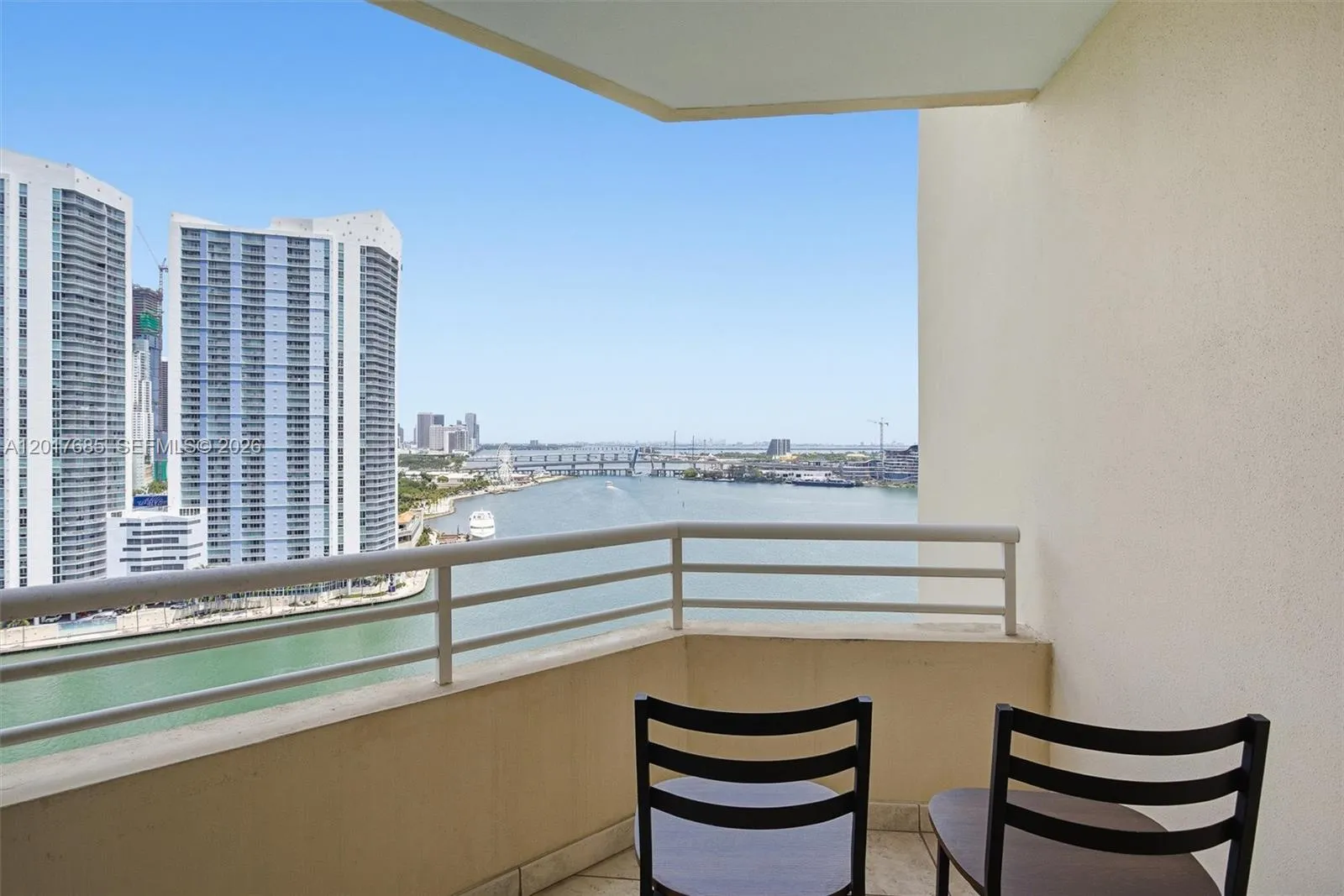 888 Brickell Key Dr # 2010, Miami FL 33131