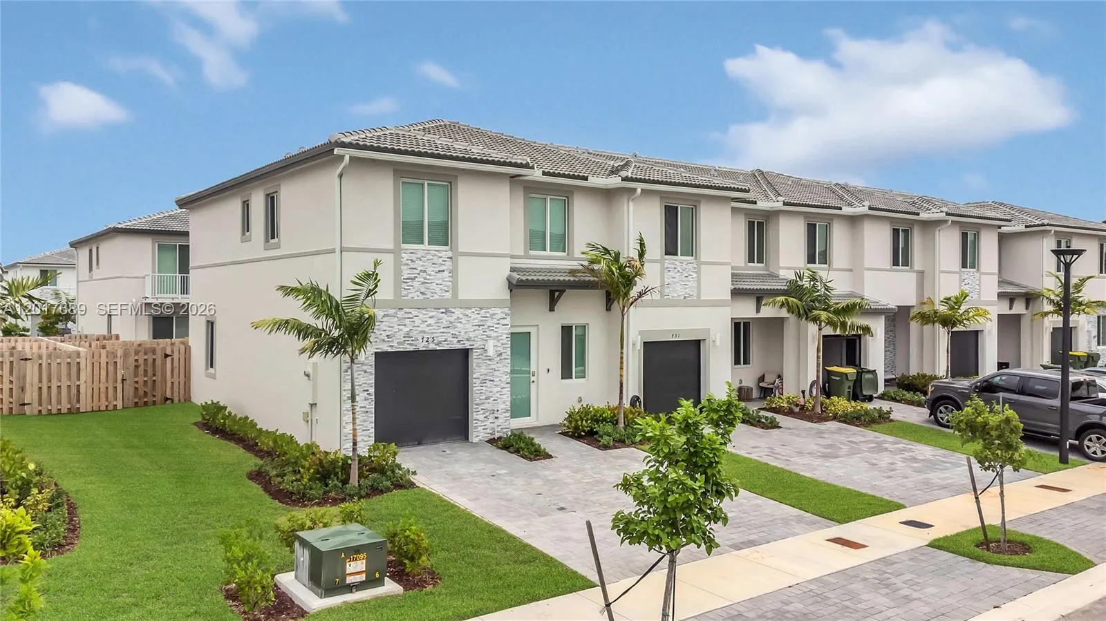 725 SE 14th Ct, Homestead FL 33034