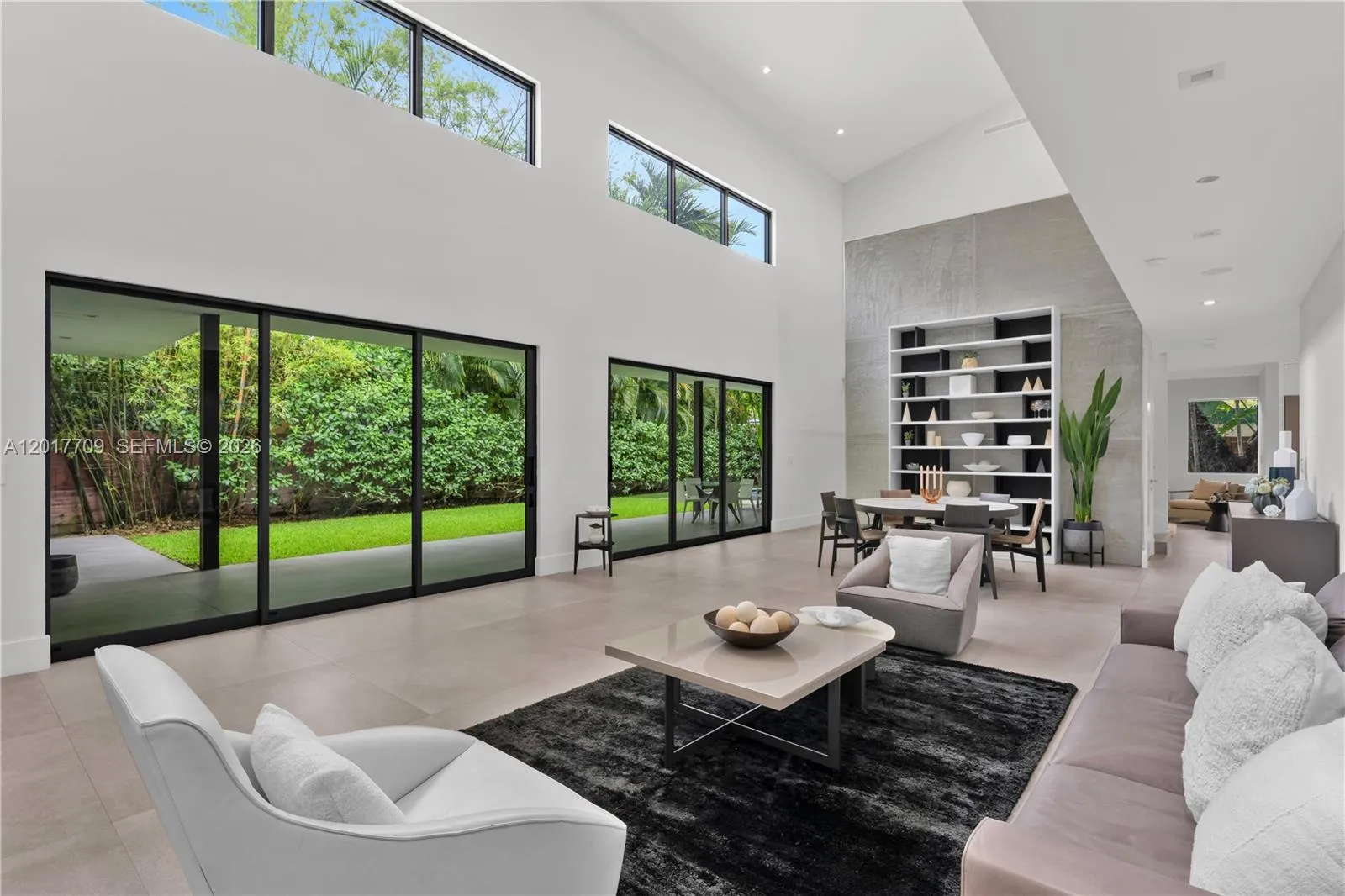 10 Samana Dr, Miami FL 33133