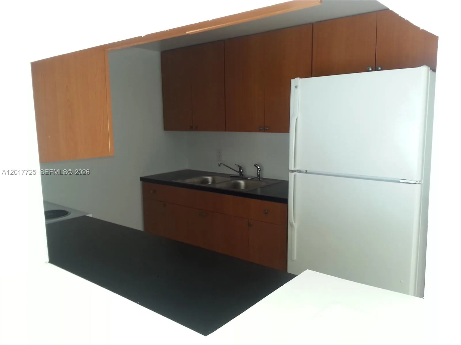 14095 NE 2nd Ct # C, Miami FL 33161