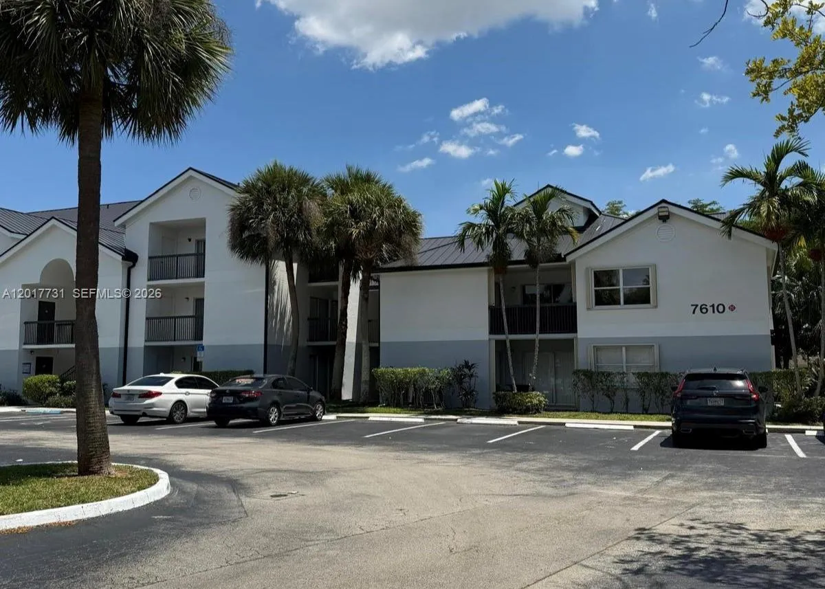 7610 Westwood Dr # 122, Tamarac FL 33321