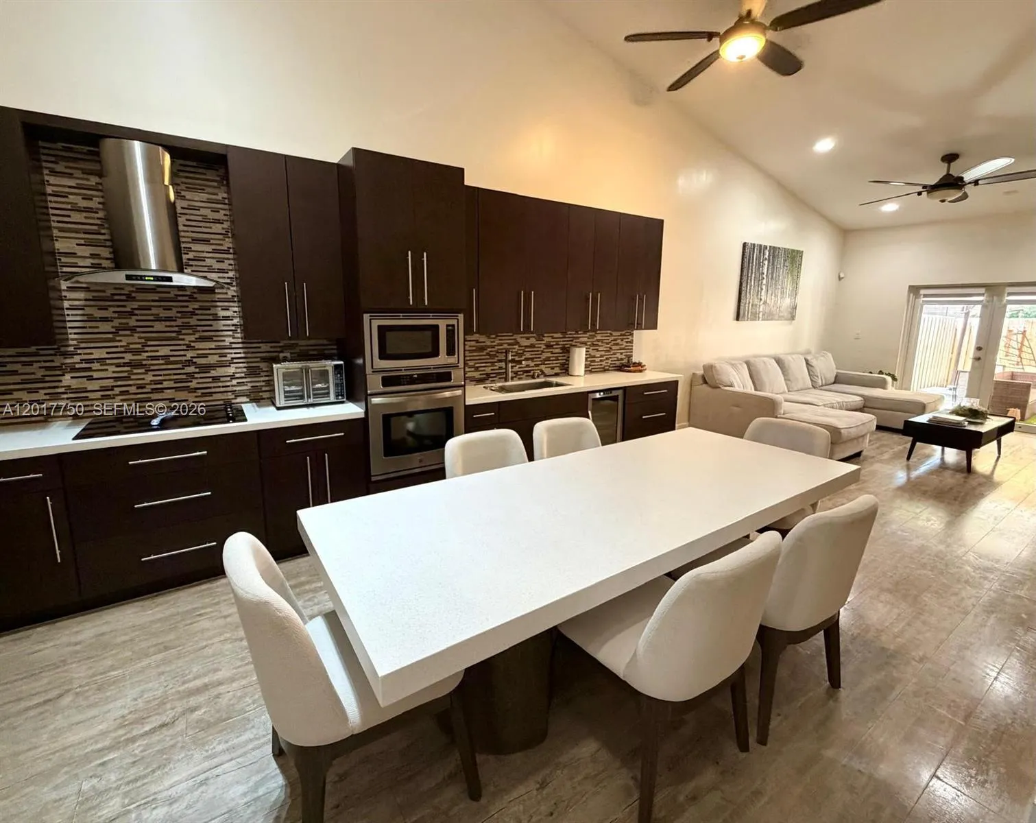 1242 NE 32nd Ave, Homestead FL 33033