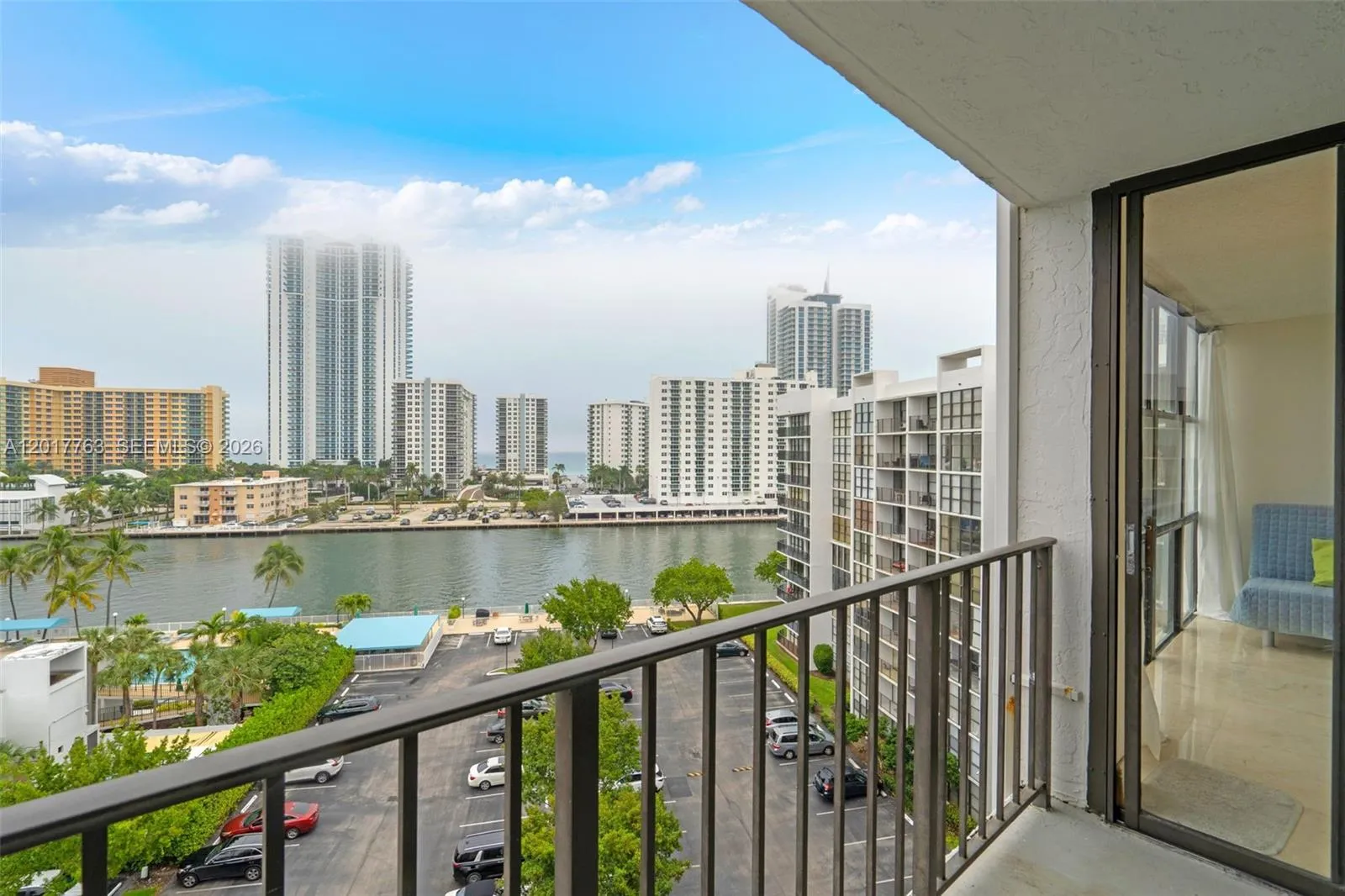 800 Parkview Dr # 906, Hallandale Beach FL 33009
