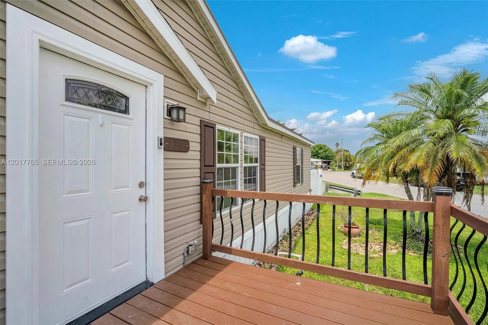 730 NW 217th Ter, Pembroke Pines FL 33029