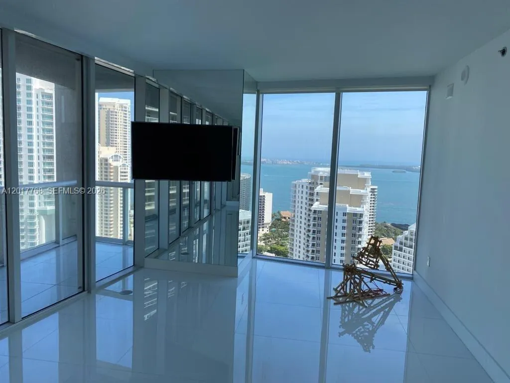 495 Brickell Ave # 2902, Miami FL 33131