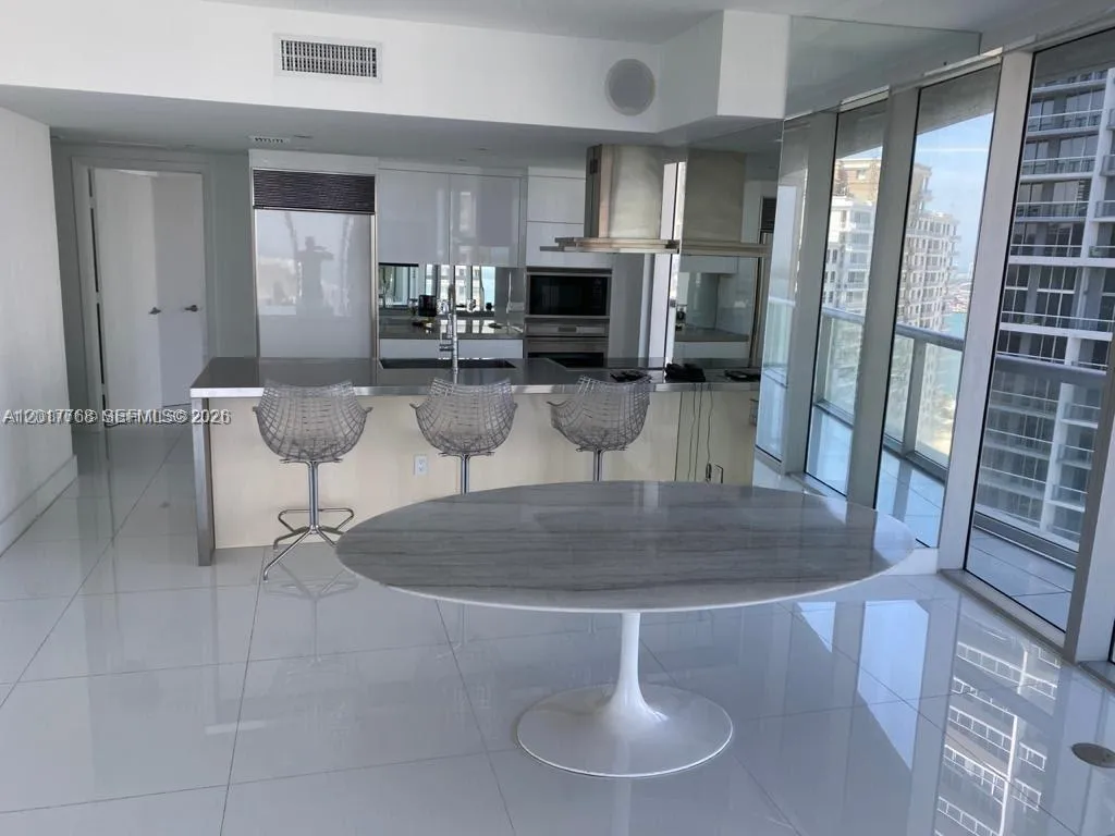 495 Brickell Ave # 2902, Miami FL 33131