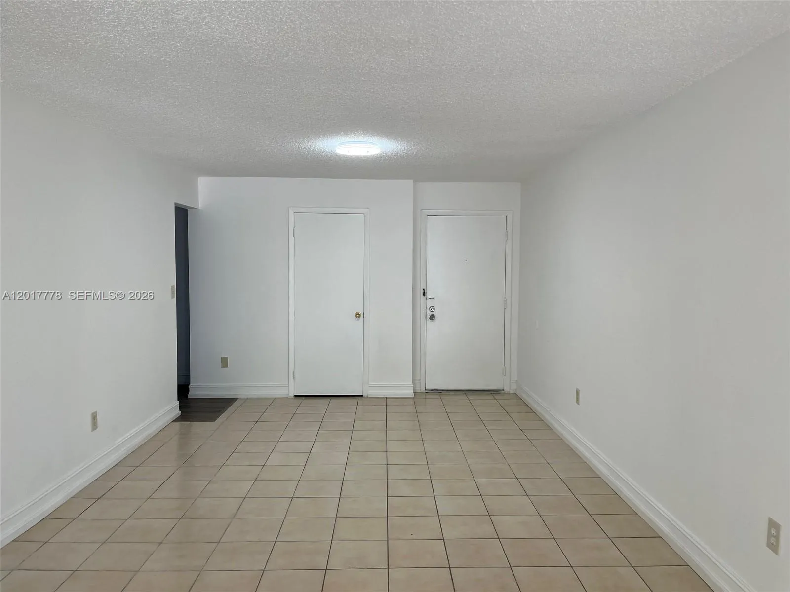 9190 Fontainebleau Blvd # 202, Miami FL 33172