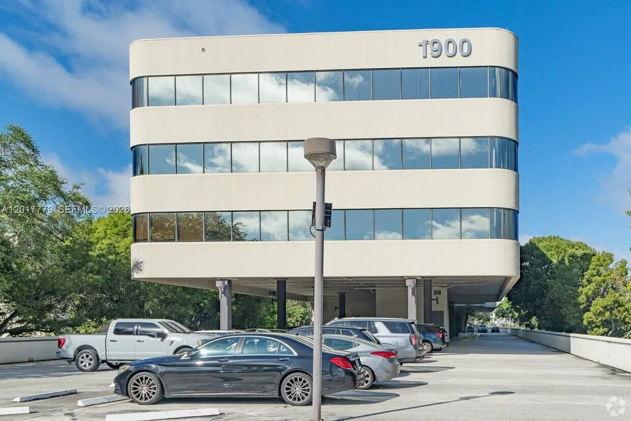 1900 Glades Rd # 276, Boca Raton FL 33431