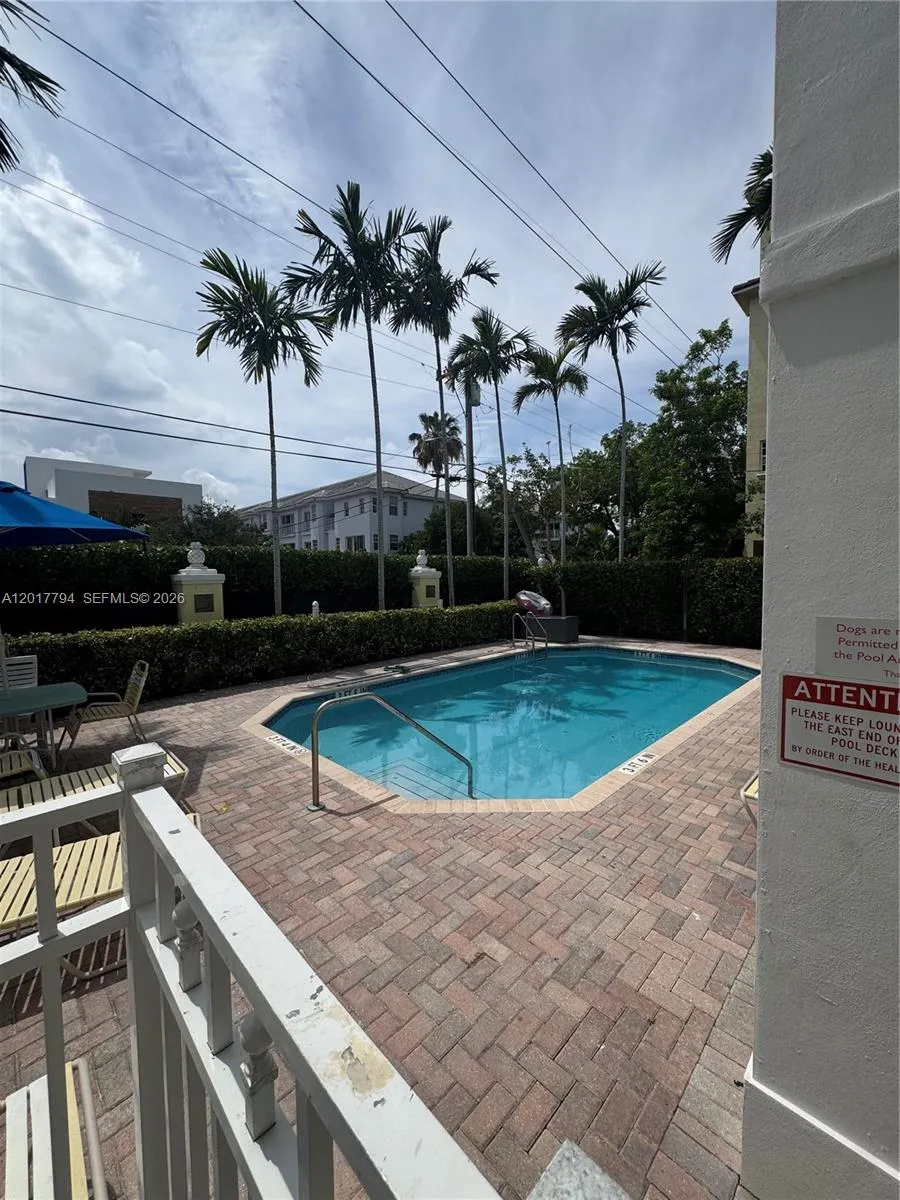 2660 NE 8th Ave # 215, Wilton Manors FL 33334