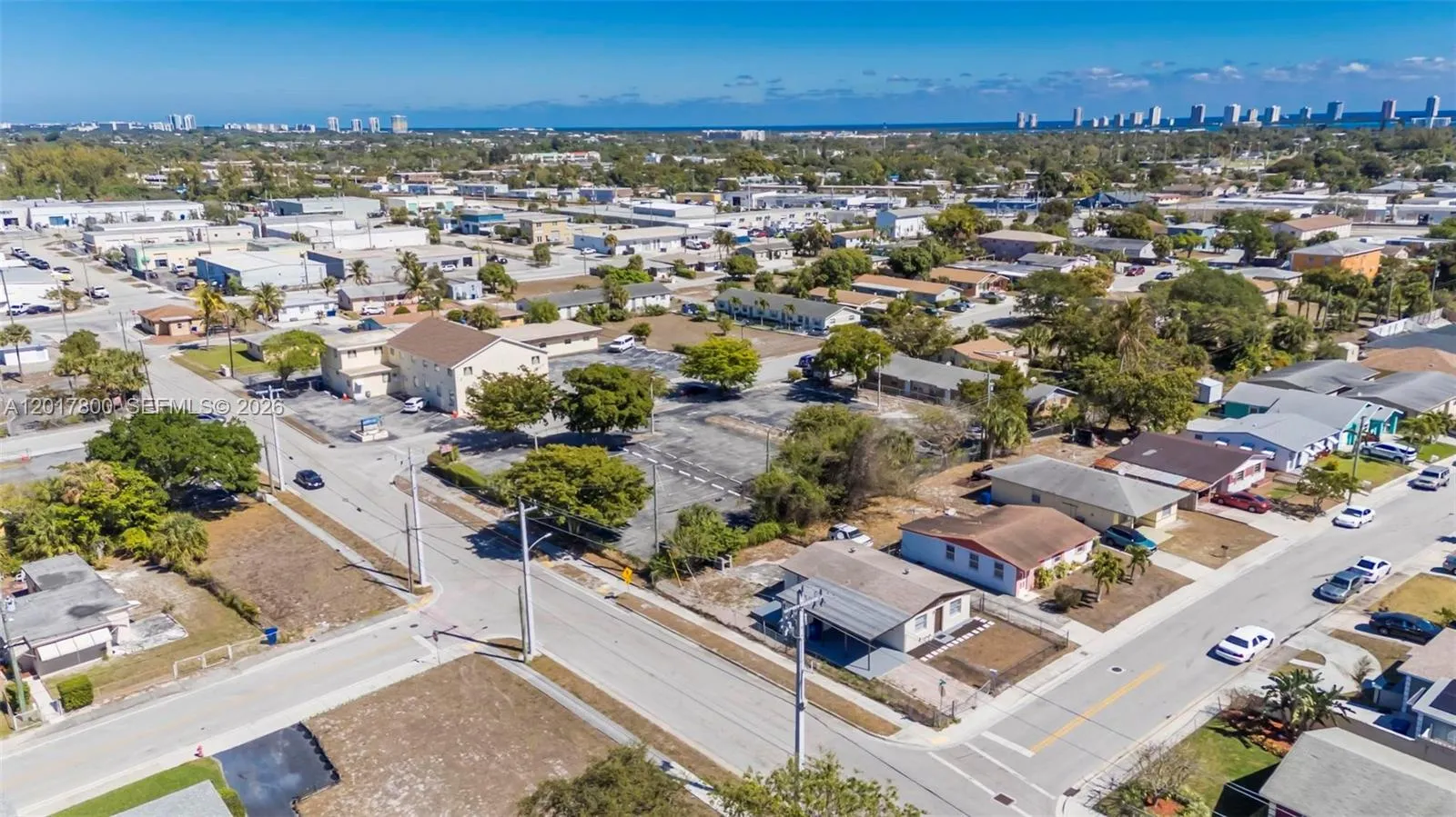 1296 W 36th St, Riviera Beach FL 33404