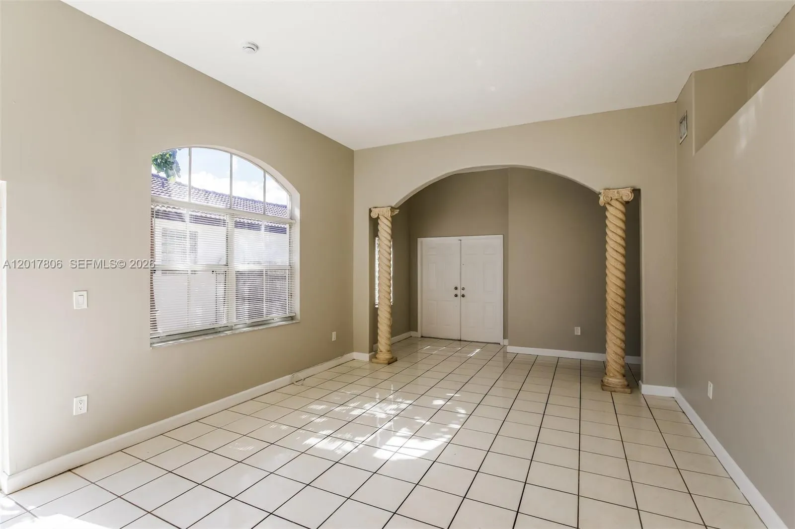 12964 NW 8th Ln, Miami FL 33182