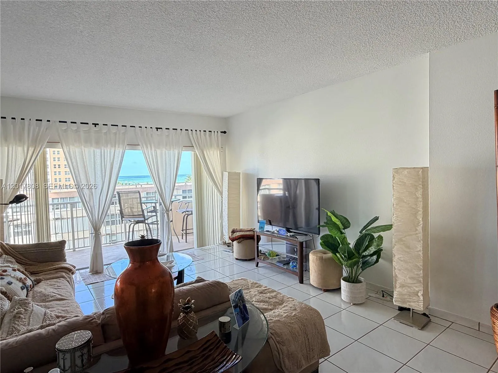 1950 S Ocean Dr # 4B, Hallandale Beach FL 33009