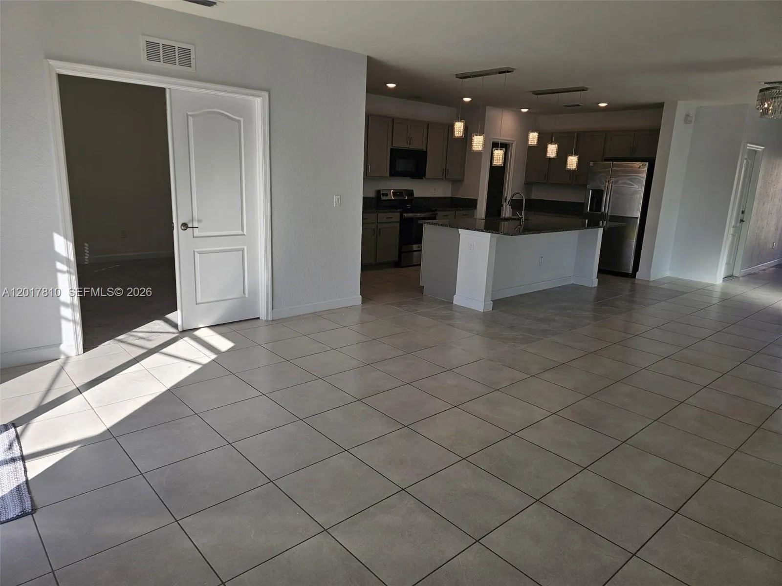 831 Bent Creek Dr, Fort Pierce FL 34947